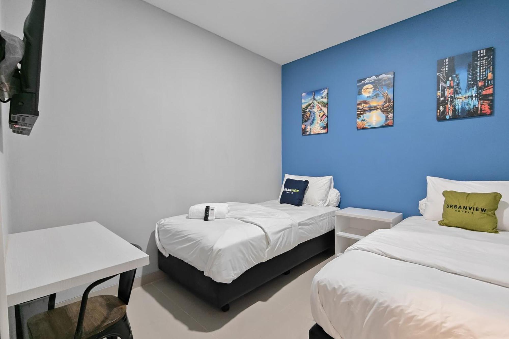 Urbanview Green Lake Sunter Residence Jacarta Exterior foto
